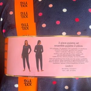 Kate Spade Soft Fleece 2 Piece Pyjama Set